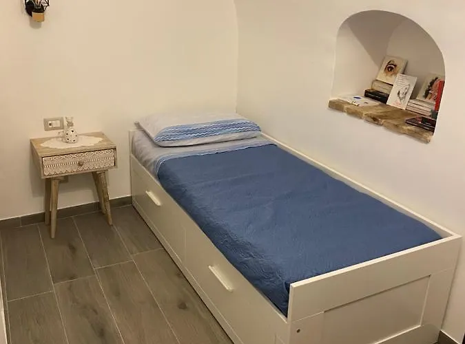 Casa Giovannina 펜션 베르날다